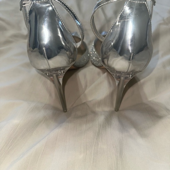 Steve Madden Alisha Rhinestone Pumps Size W11 - Picture 3 of 7